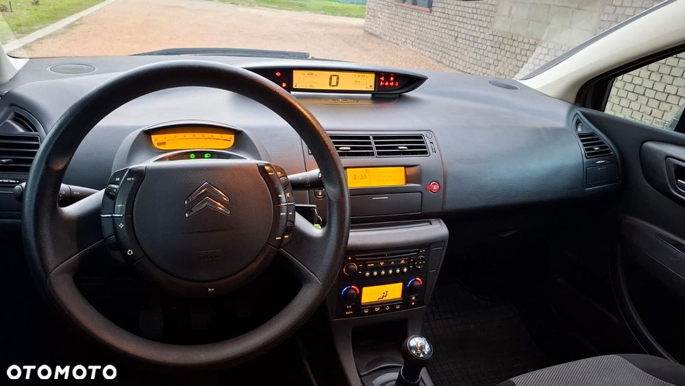 Citroën C4 - 12