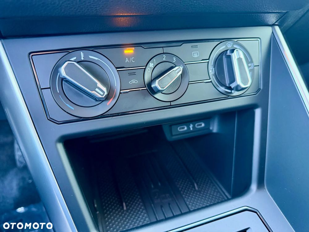 Volkswagen Polo 1.0 TSI Life Plus - 11