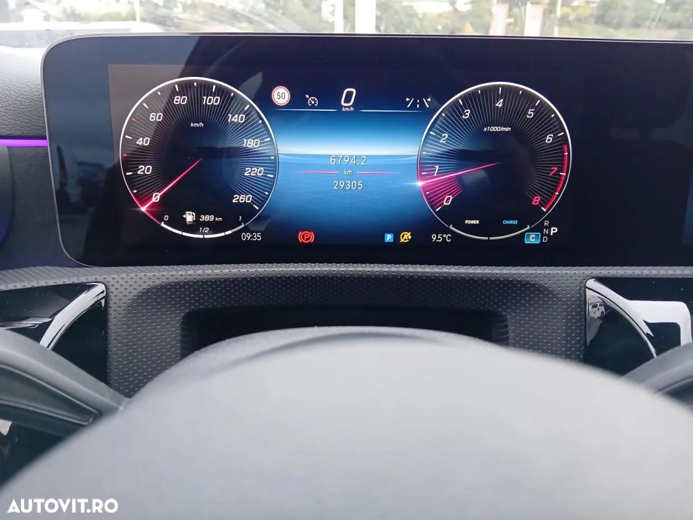 Mercedes-Benz A 220 4MATIC Aut. - 14