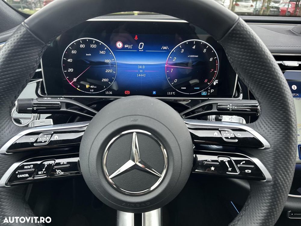 Mercedes-Benz E 200 4Matic 9G-TRONIC Edition AMG Line - 11