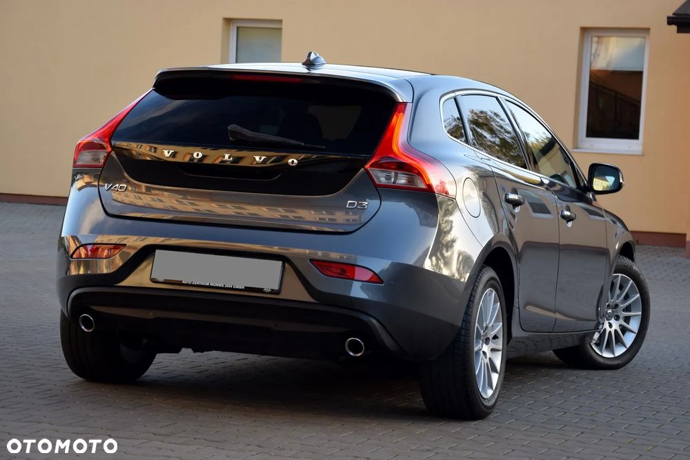 Volvo V40 D3 Summum - 5