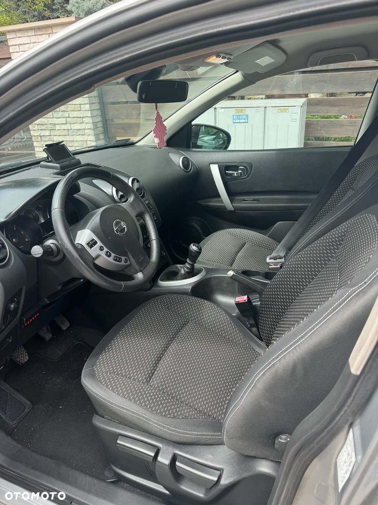 Nissan Qashqai 1.5 dCi Visia - 12