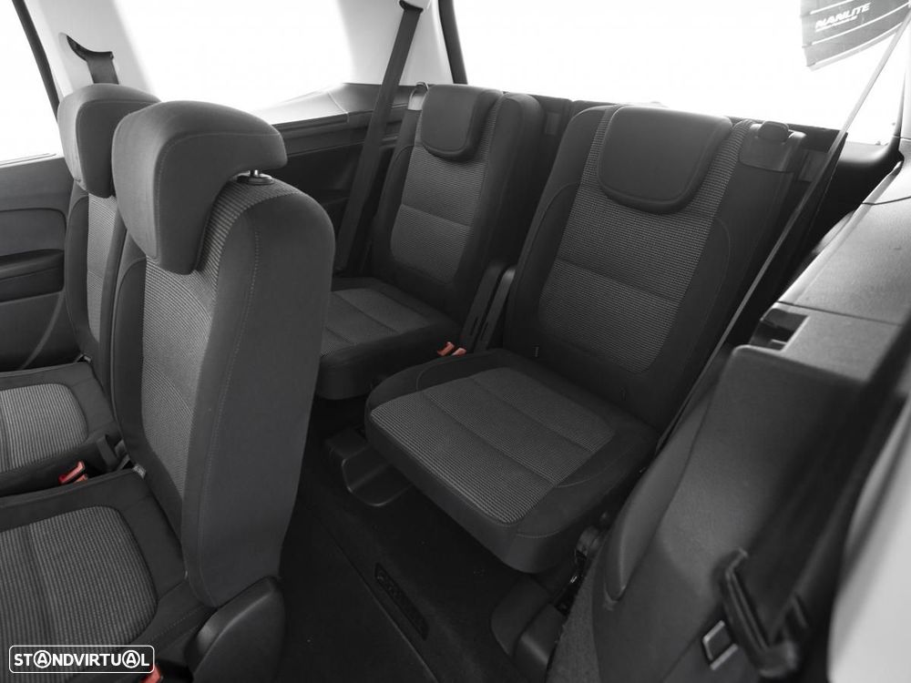 VW Sharan - 10