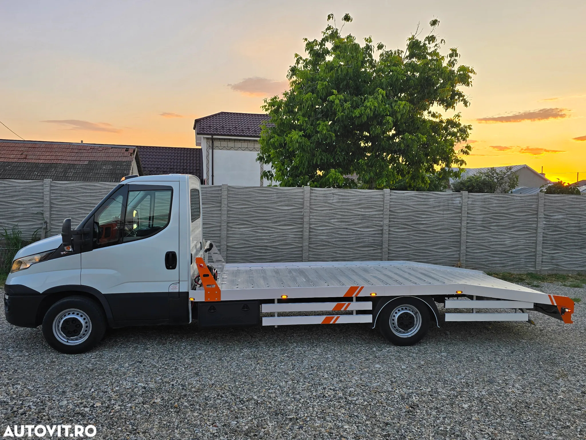 Iveco DAILY 35S15 Motor 3.0d Platforma Certificat VDI - 13