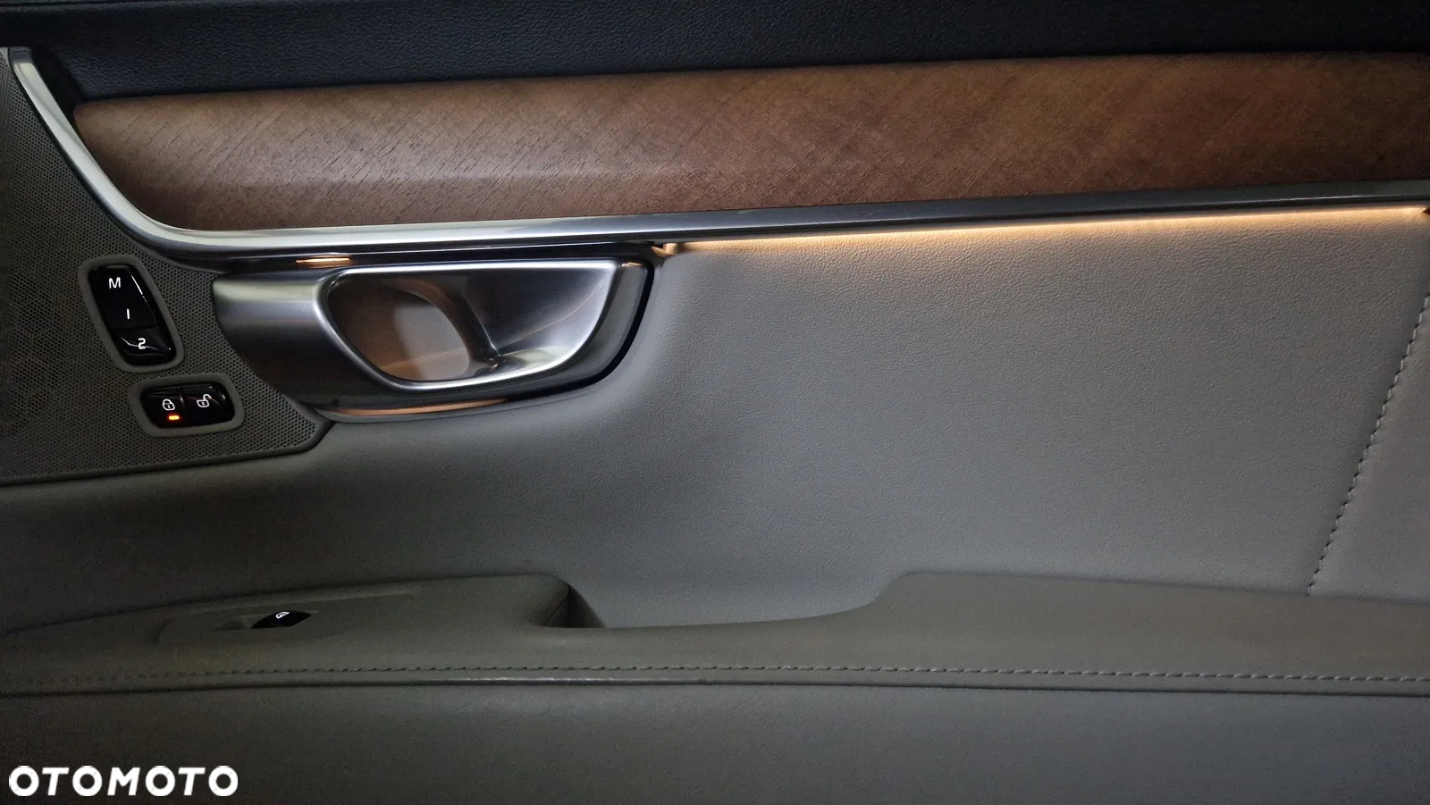 Volvo S90 T5 Inscription - 33