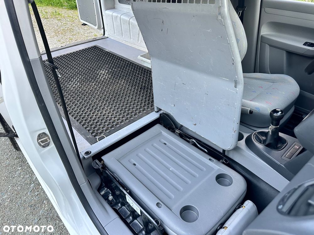 Volkswagen Caddy - 7