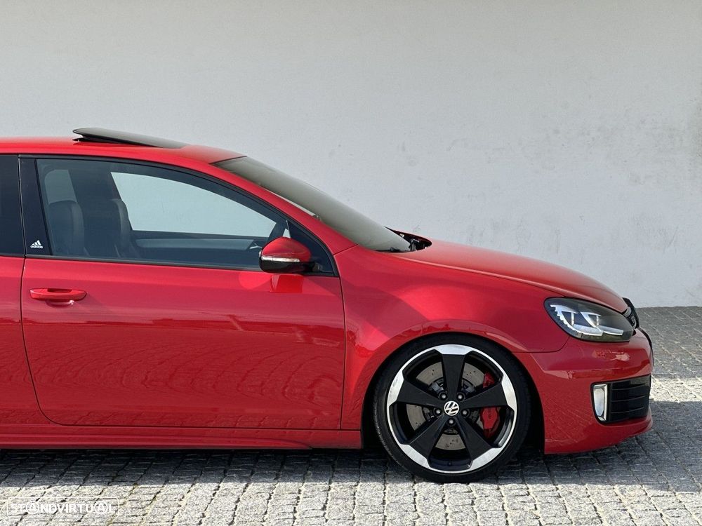 VW Golf 2.0 GTI DSG adidas - 13