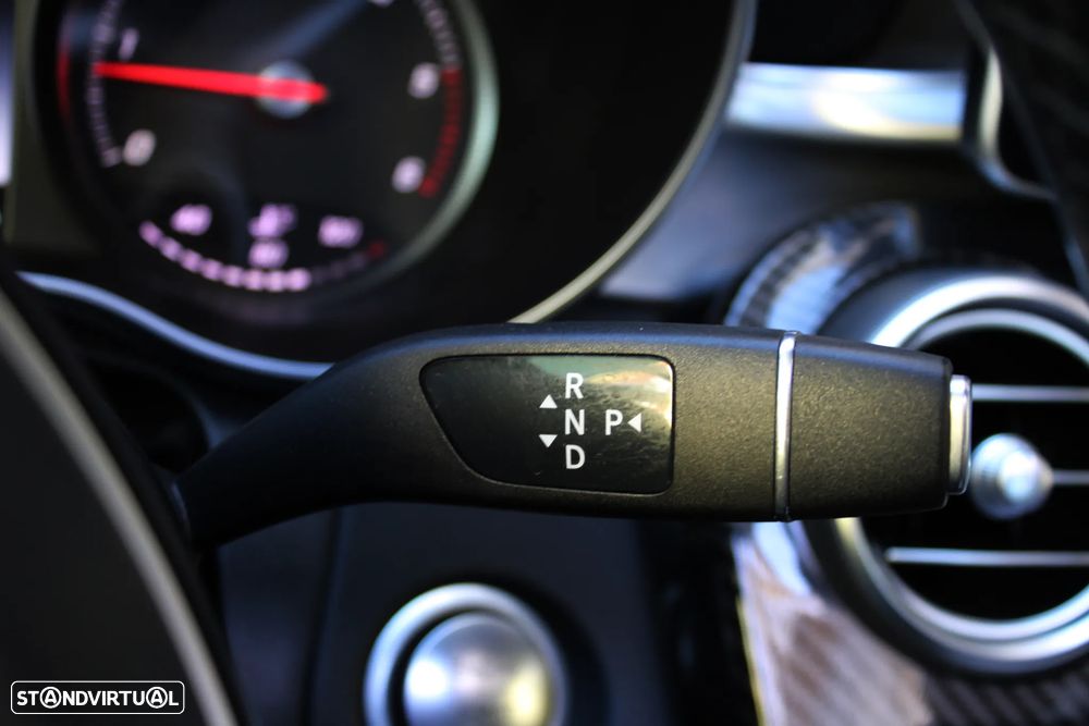 Mercedes-Benz C 220 d 9G-TRONIC - 38