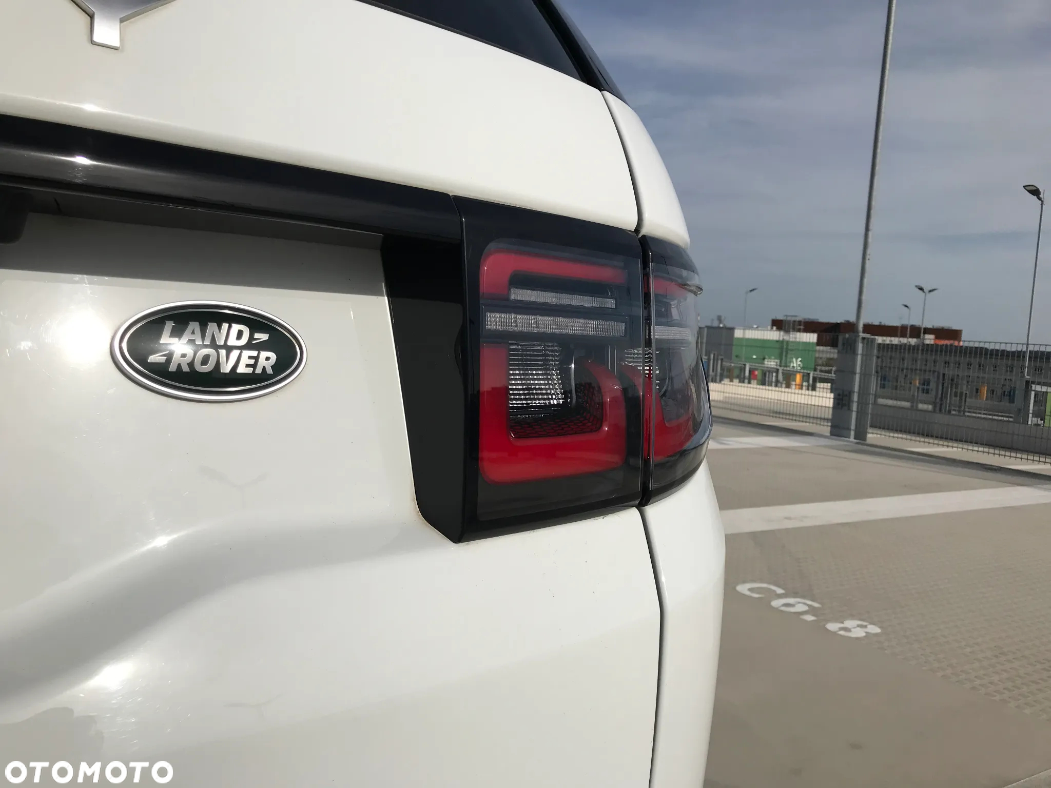 Land Rover Discovery Sport - 19