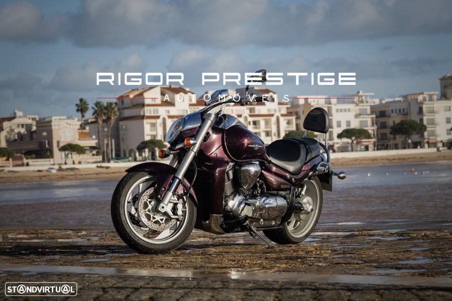 Suzuki Intruder - 1