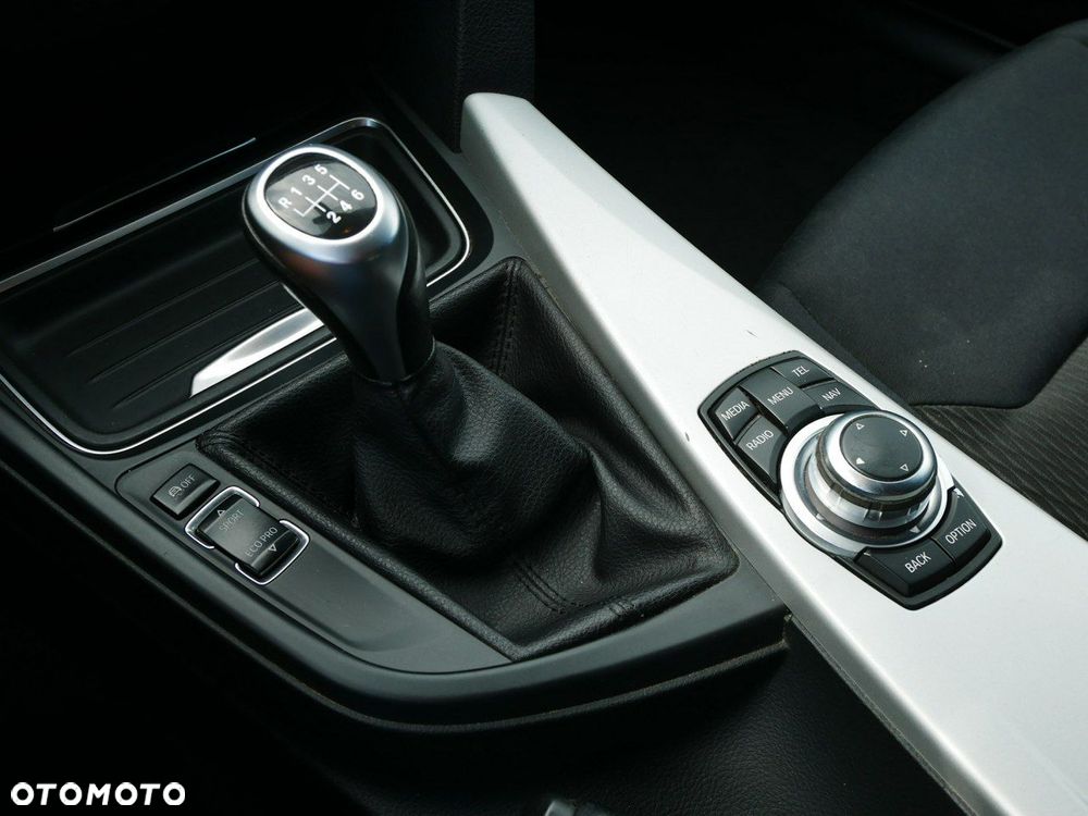 BMW Seria 3 316d - 18