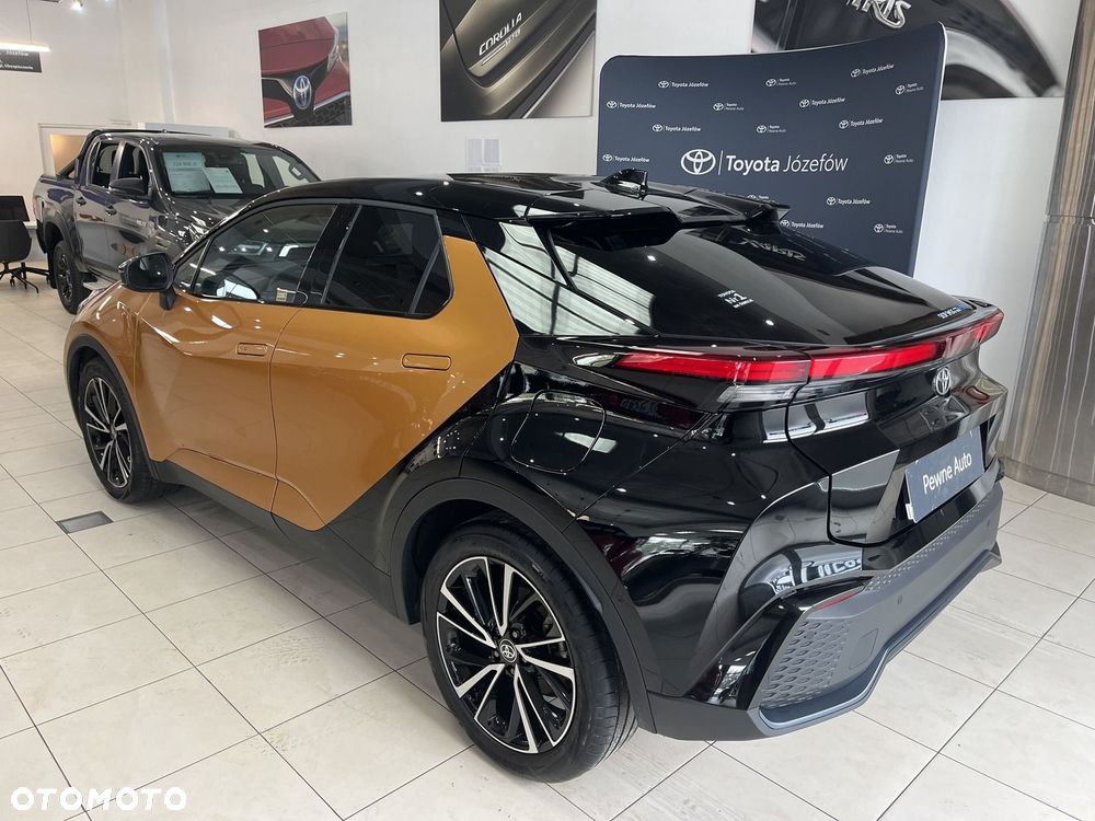Toyota C-HR 2.0 Hybrid Dynamic Force Executive Premiere Edition - 2