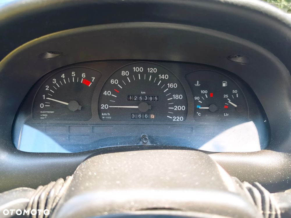 Opel Astra 1.6 - 19