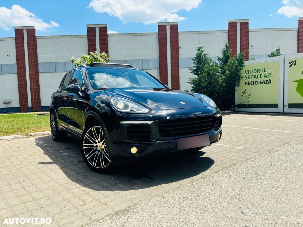 Porsche Cayenne - 3