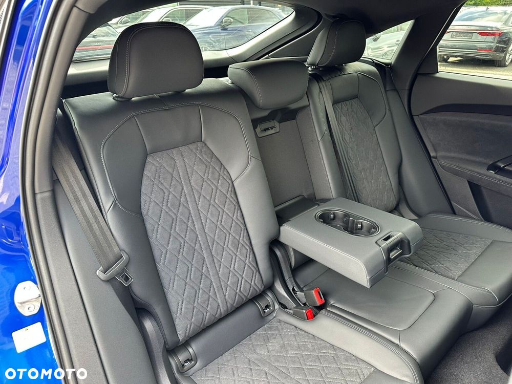 Audi Q5 Sportback - 23