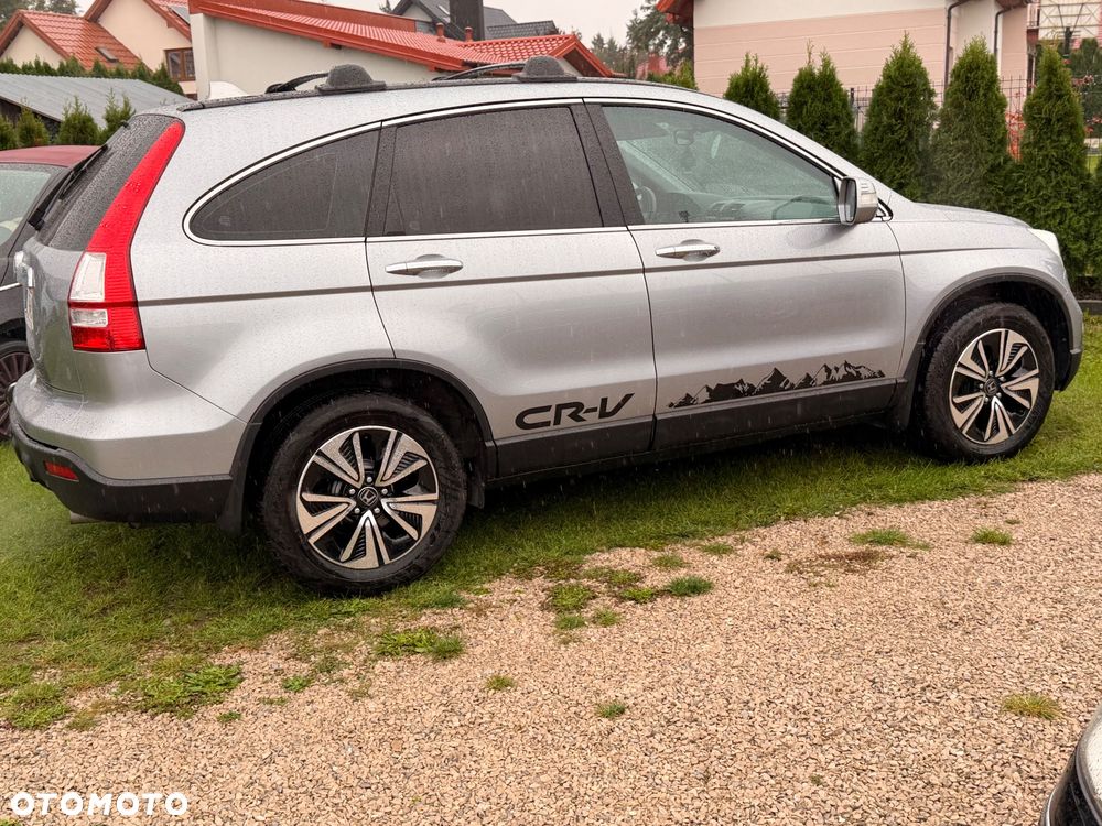 Honda CR-V 2.0i-VTEC Automatik Comfort 50 Jahre Edition - 16
