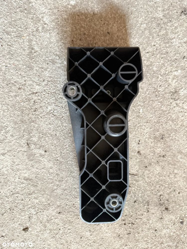 Podnóżek | Podstopnica | podstawa pedału Kia Sorento III 32728-c5100 - 2