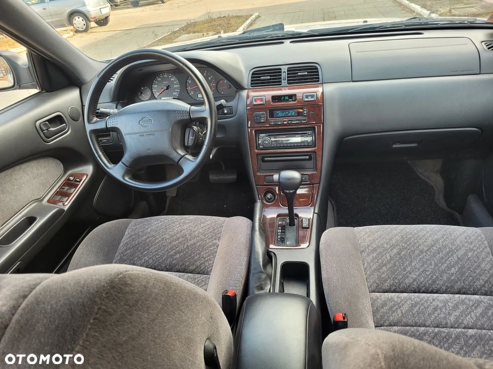 Nissan Maxima - 14