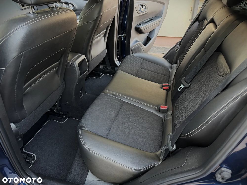 Renault Kadjar 1.2 Energy TCe Spring Edition Plus - 33