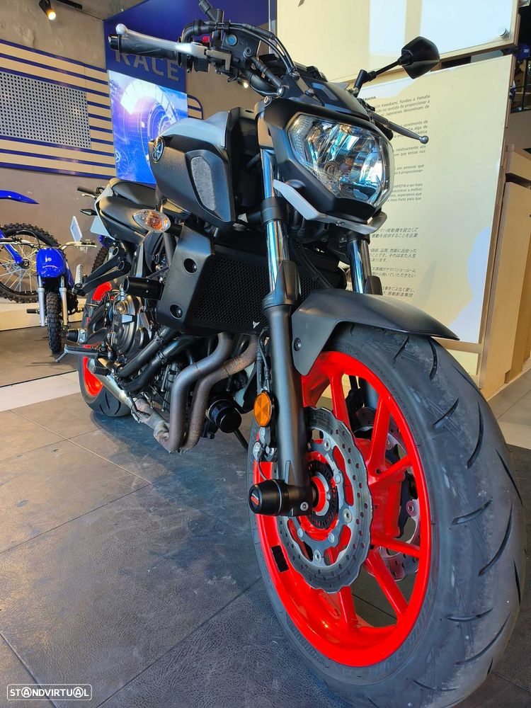 Yamaha MT-07 - 3