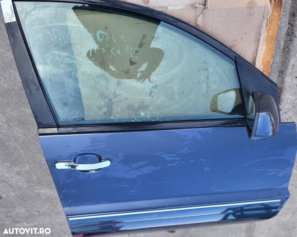 Usa dreapta fata  complecta fara oglinda  Ford Fuzion  2007 - 2