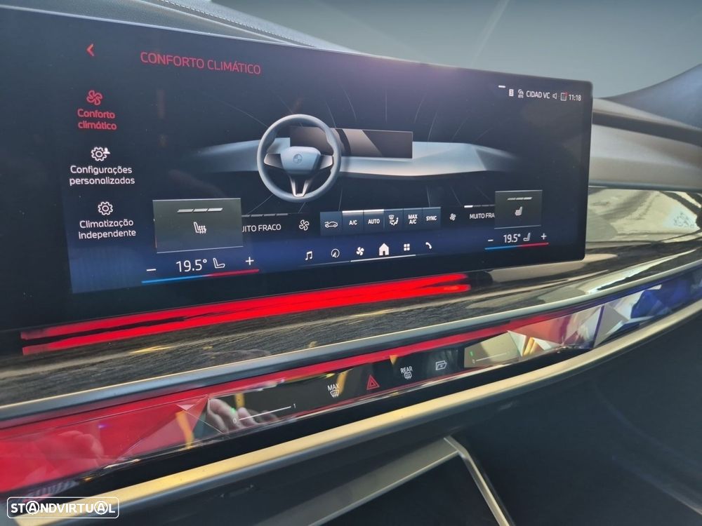 BMW i7 eDrive50 Pack Desportivo M Pro - 32