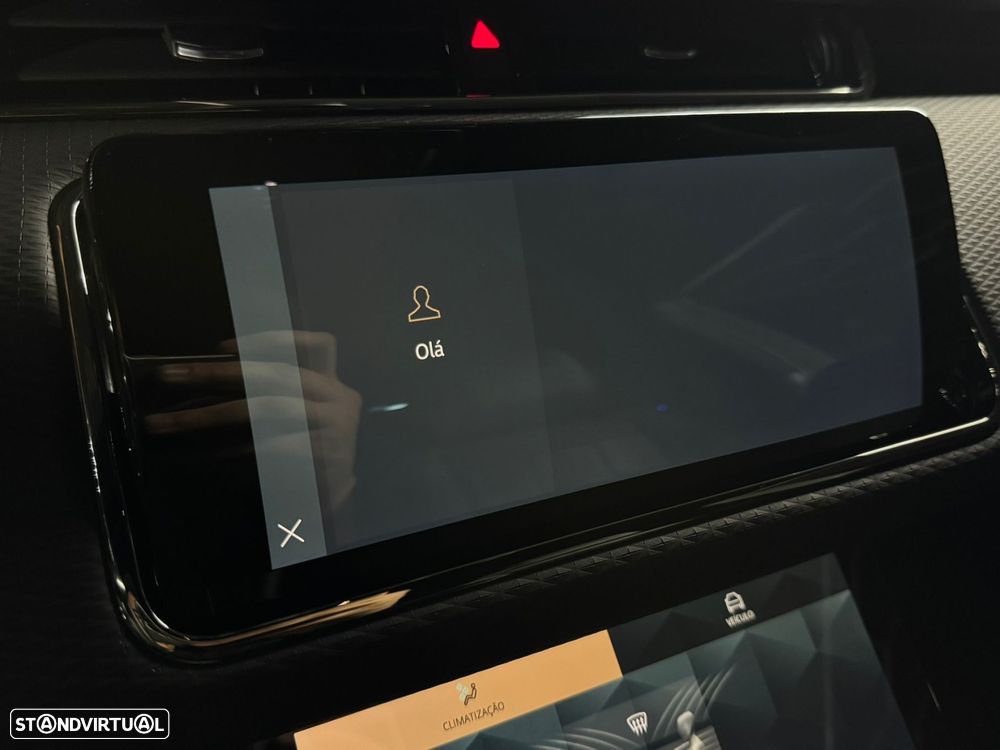 Land Rover Range Rover Evoque 1.5 P300e AWD R-Dynamic S Auto - 40