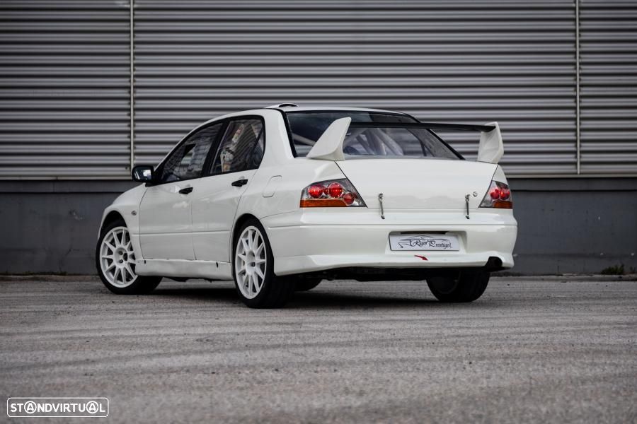 Mitsubishi Lancer Evolution VI - 3
