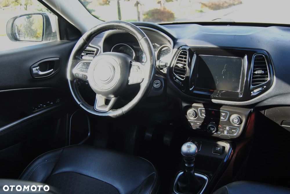 Jeep Compass 1.4 MultiAir Longitude - 11