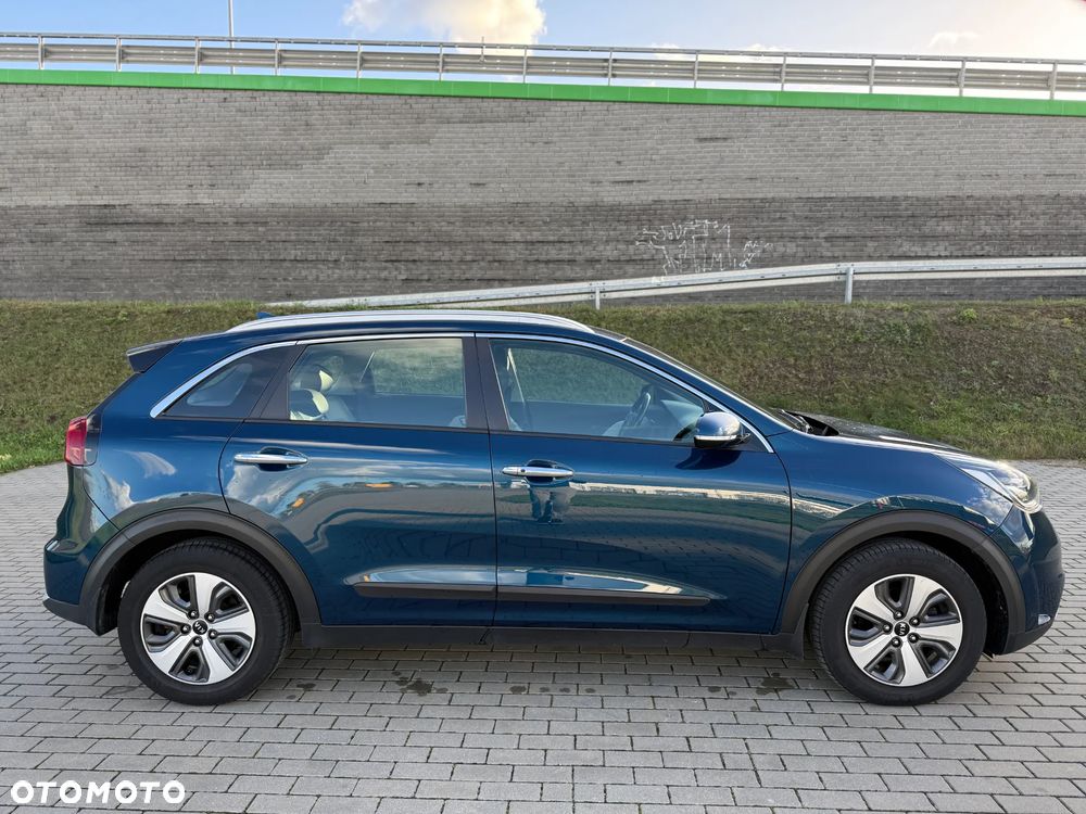 Kia Niro 1.6 GDI Hybrid L - 4