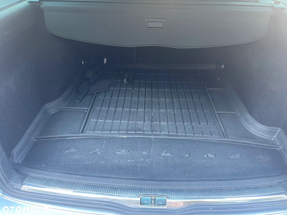 Volkswagen Passat 1.8T Comfortline - 18