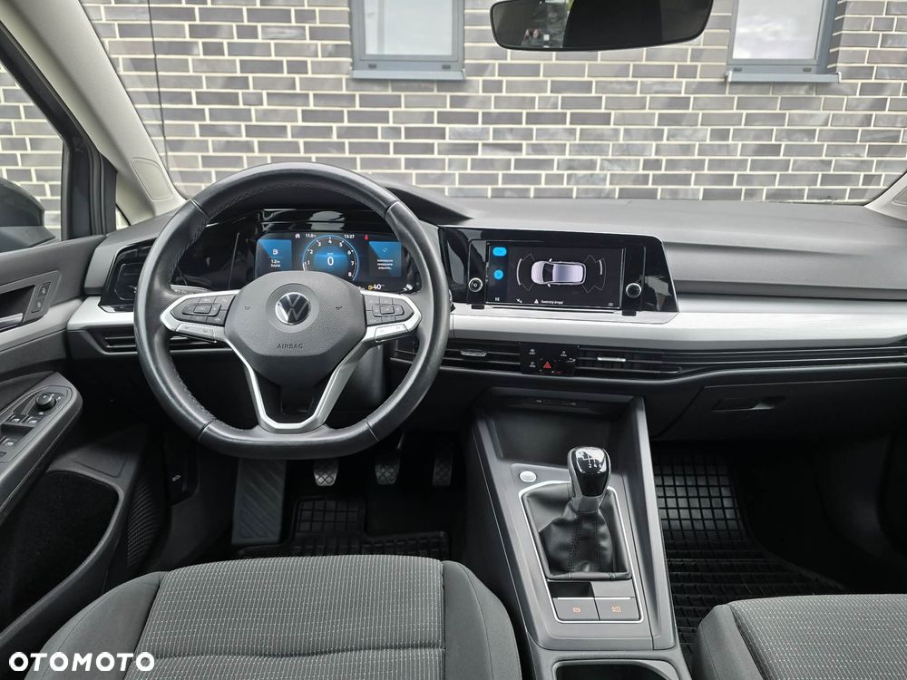Volkswagen Golf 1.0 TSI BMT Trendline - 27