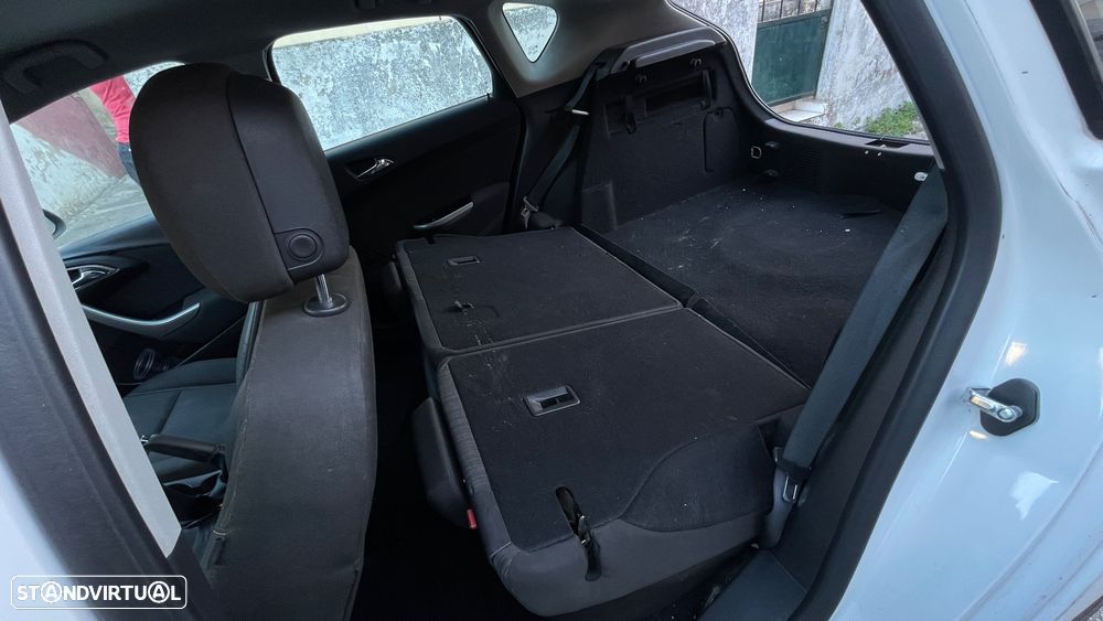 Opel Astra - 9