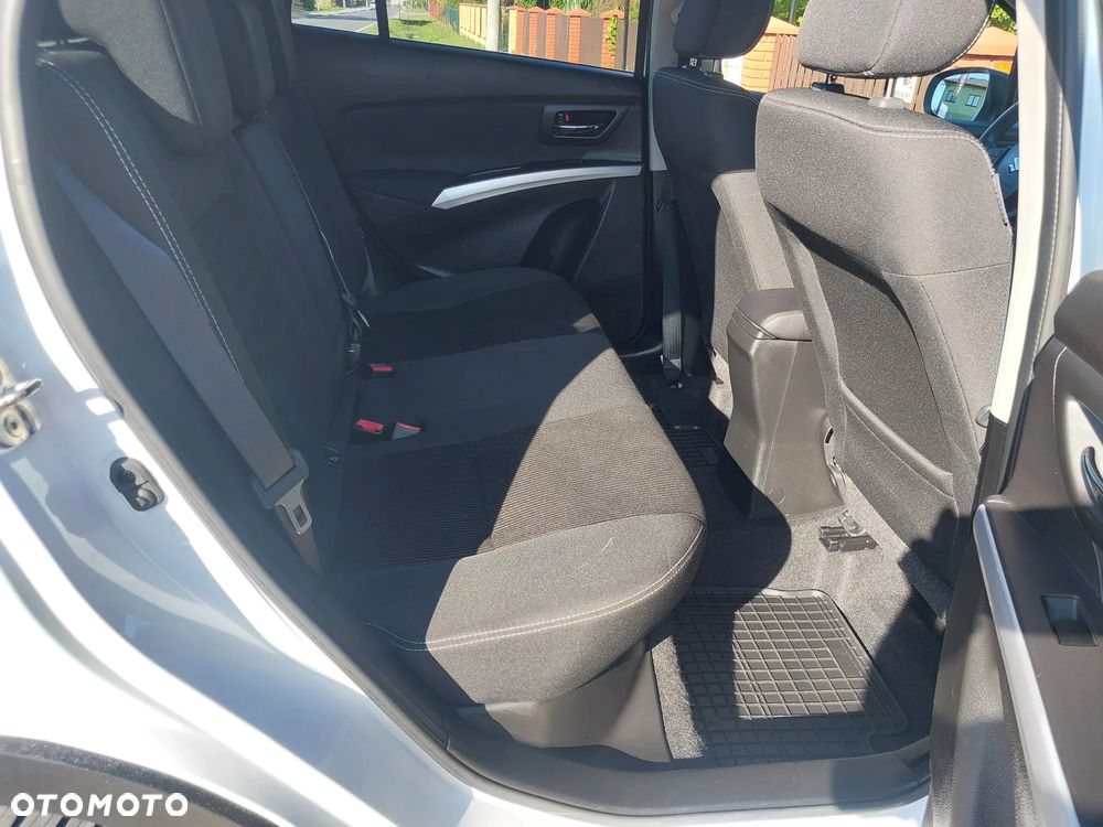 Suzuki SX4 S-Cross - 24