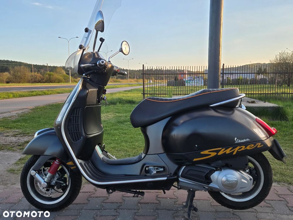 Vespa GTS - 3