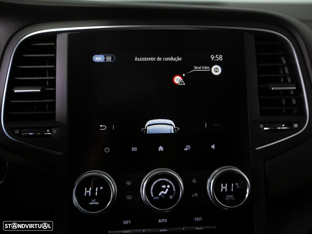 Renault Mégane Sport Tourer 1.6 E-Tech Plug-In Zen - 29