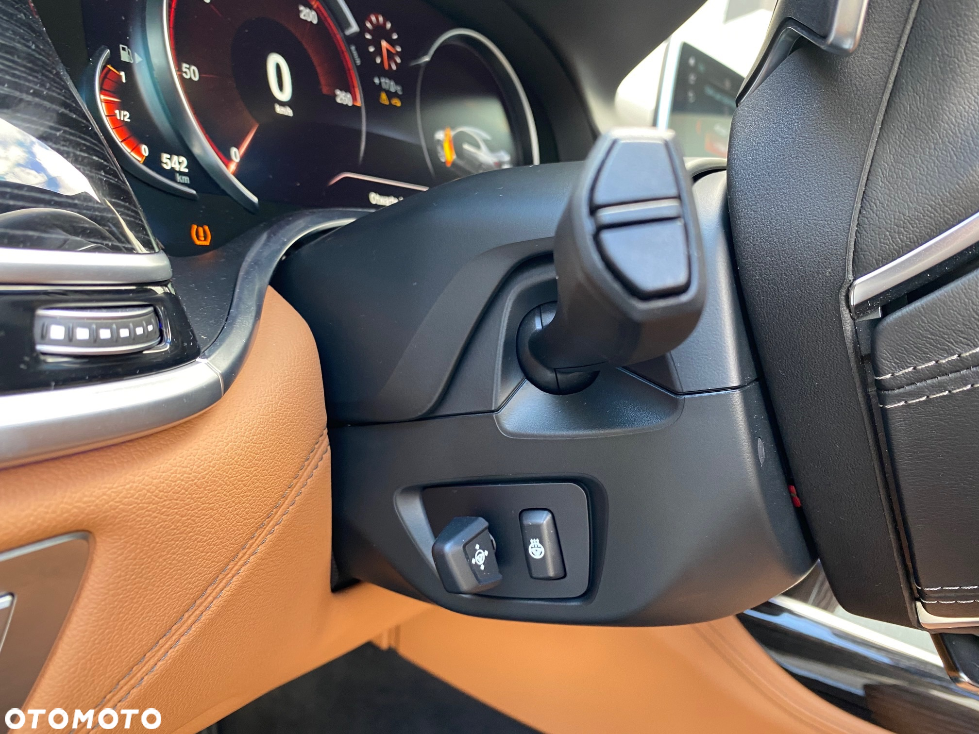 BMW Seria 7 750Li xDrive - 35