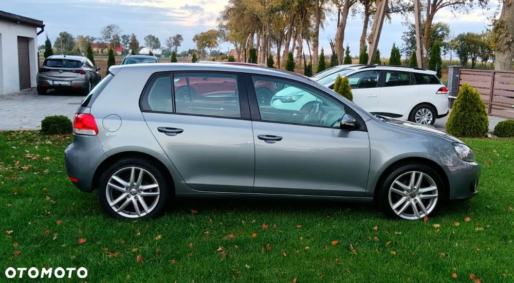 Volkswagen Golf 1.6 Comfortline - 12