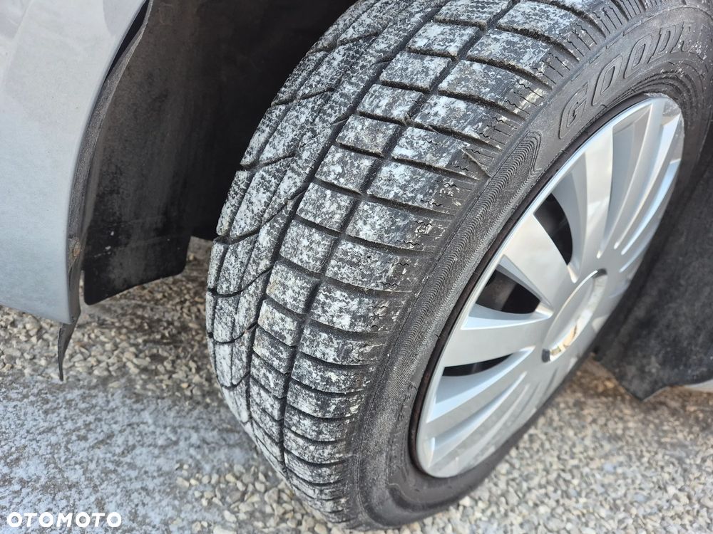 Ford Mondeo 2.0 TDCi Ambiente - 23