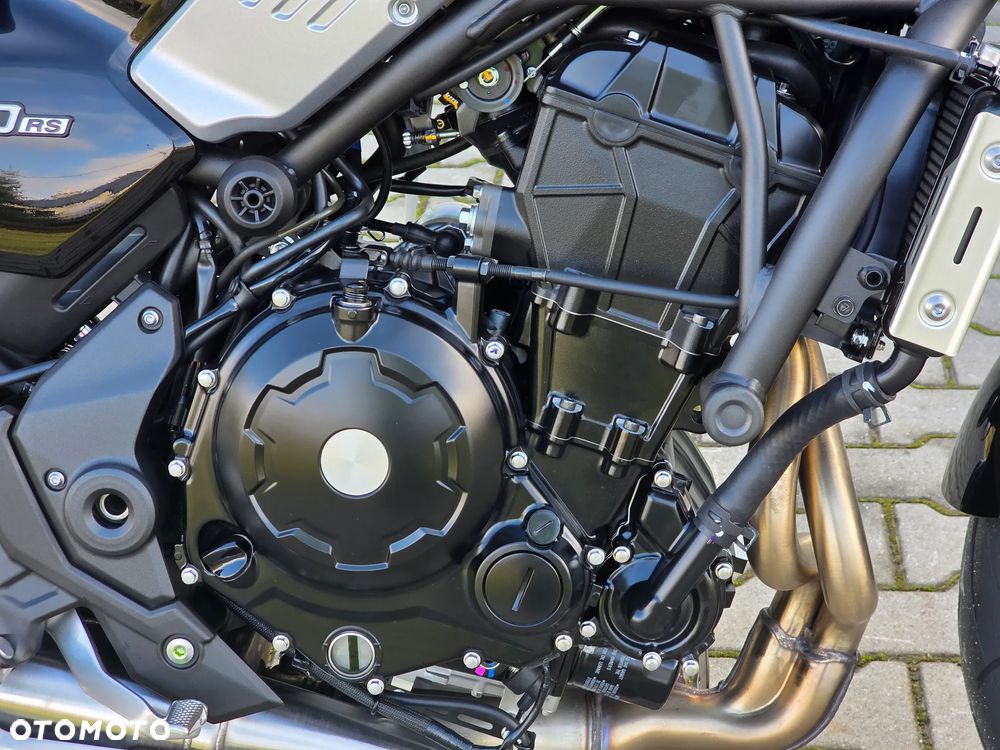 Kawasaki Z 650 RS - 13