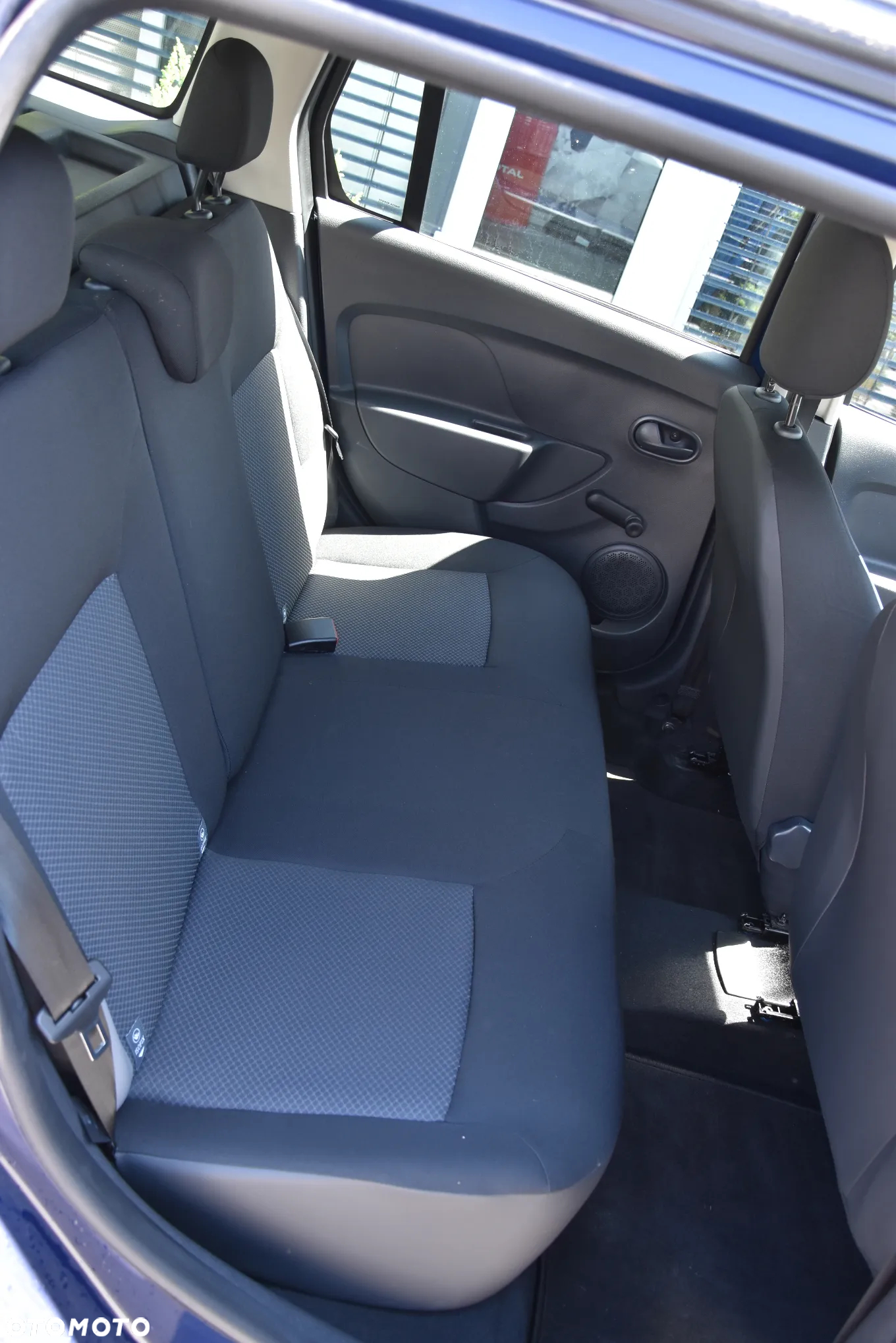Dacia Logan MCV 1.2 16V 75 Ambiance - 18