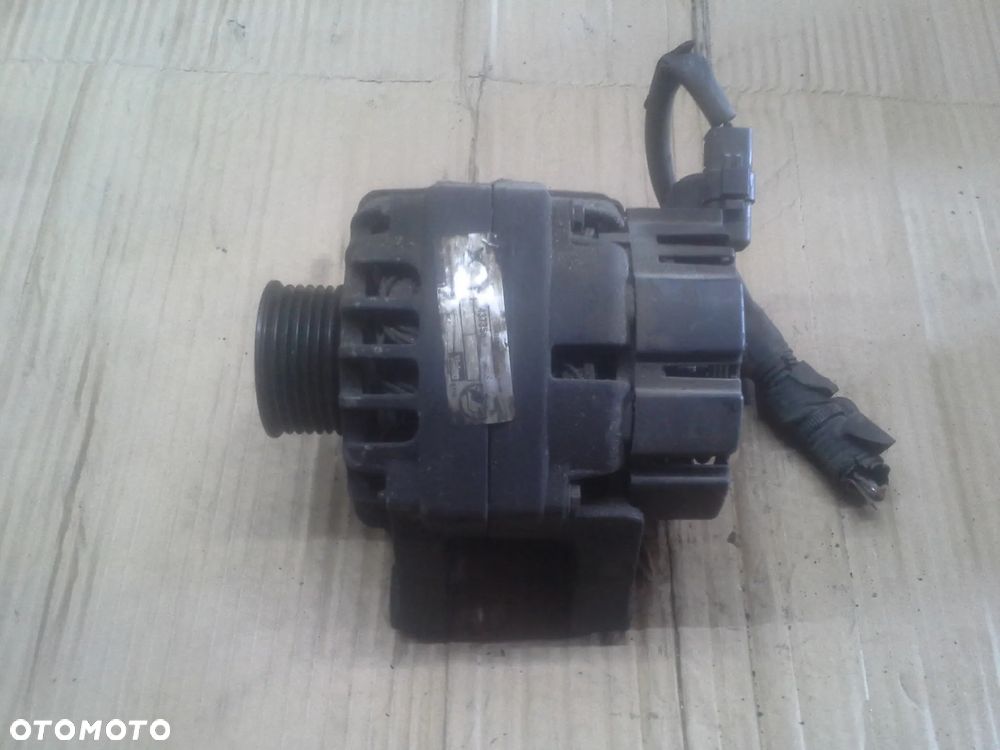 Alternator Citroen Berlingo 1.4 benzyna 437355 - 1