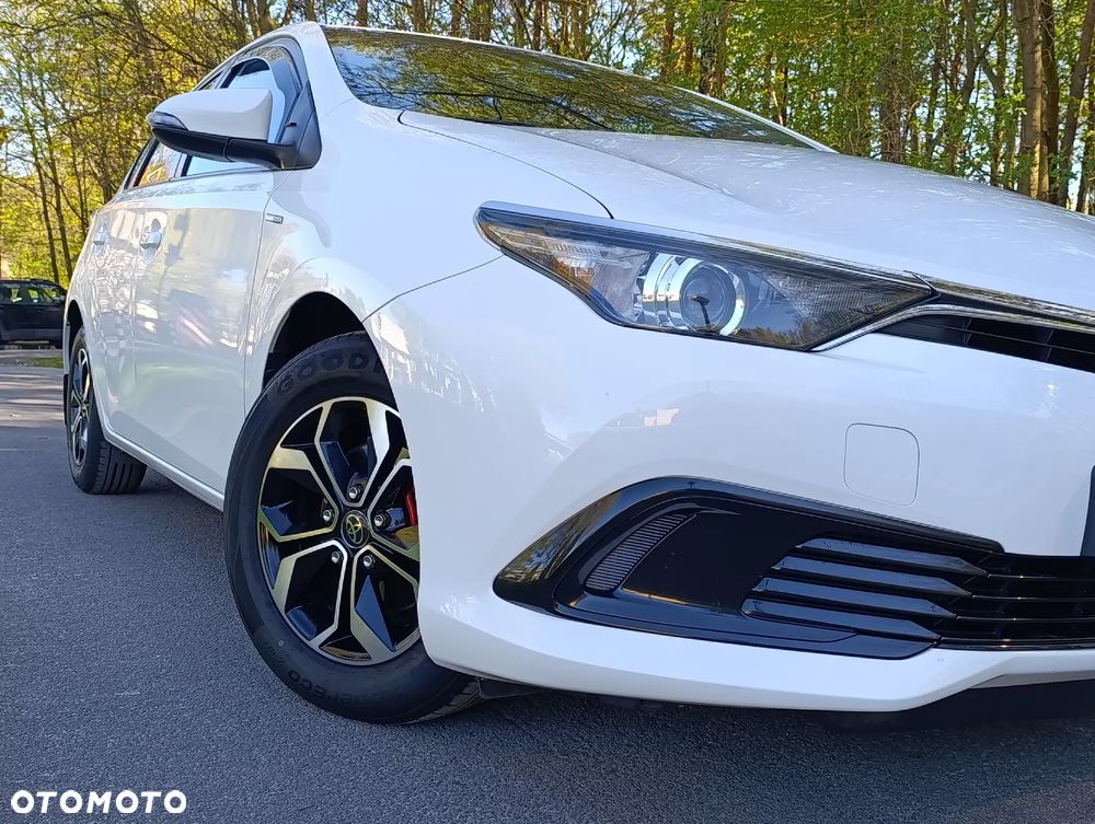 Toyota Auris 1.33 VVT-i Comfort - 30