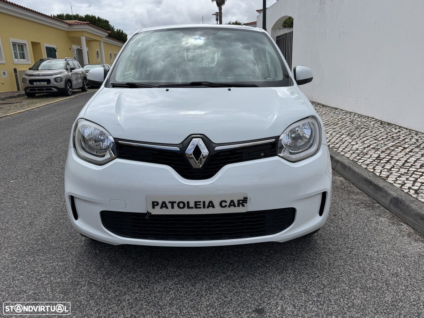 Renault Twingo Z.E. 22 Intens - 2