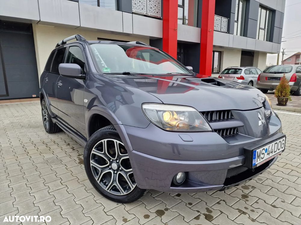 Mitsubishi Outlander 2.0 Turbo 4WD - 6