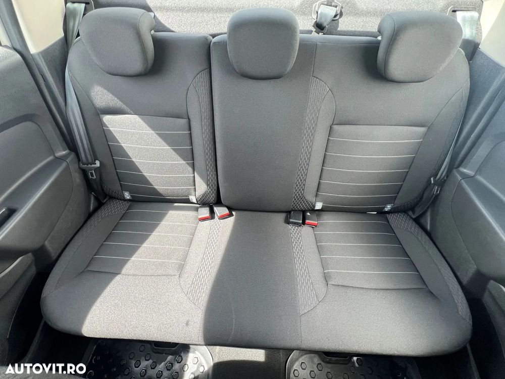 Dacia Logan 0.9 TCe Laureate - 11
