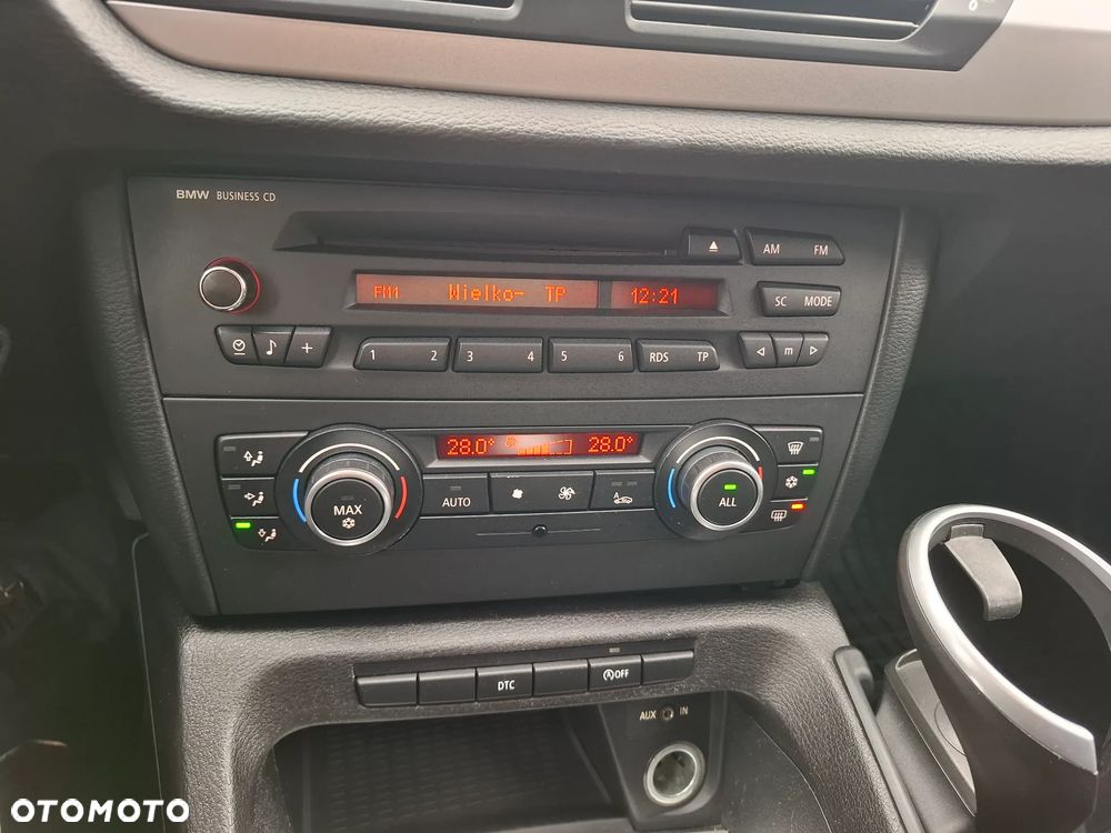 BMW X1 sDrive18d xLine - 14