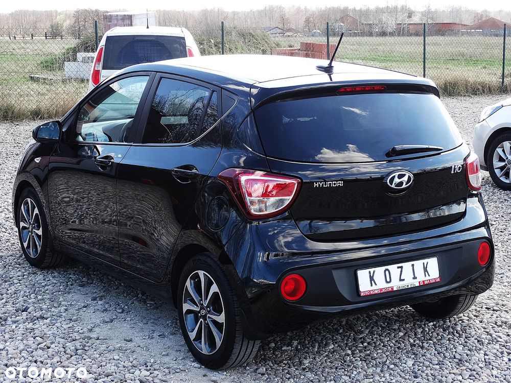 Hyundai i10 1.2 YES!+ - 18