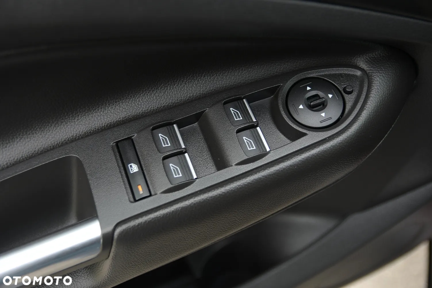 Ford Kuga 2.0 TDCi 4WD Titanium Plus - 29