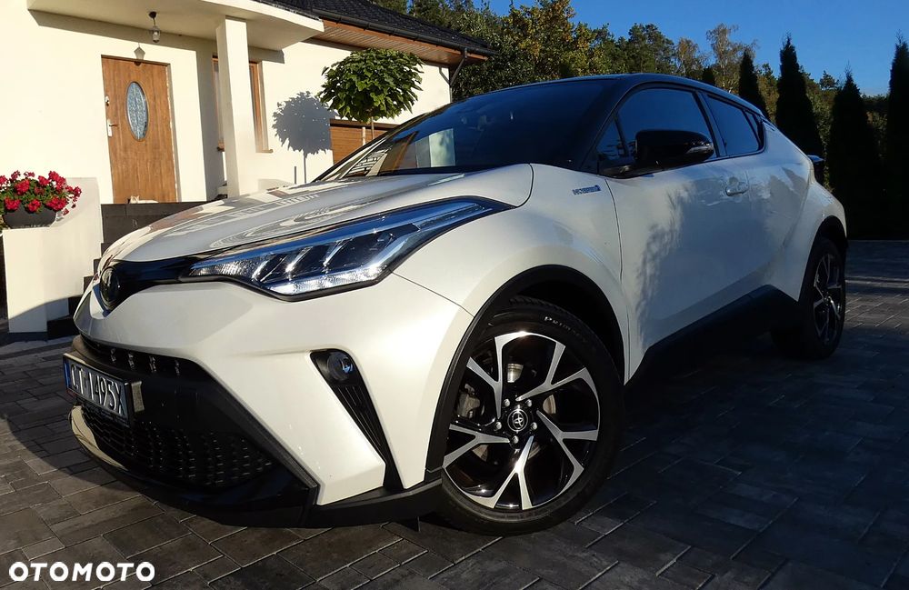 Toyota C-HR 2.0 Hybrid Executive - 24